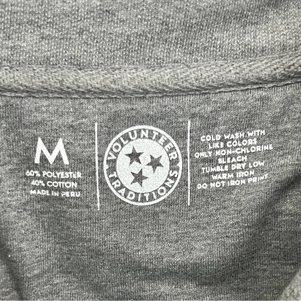 NWT Volunteer Traditions University of Tennessee 1/4 Zip Pullover - Picture 3 of 4